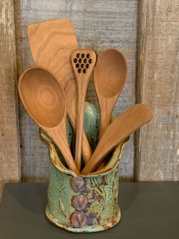 Village Craftsmen, Spoons & Holder